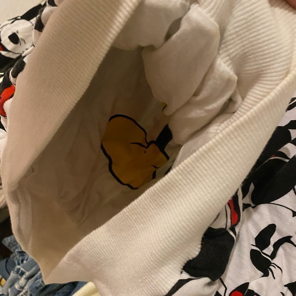 RARE UNWORN Vtg near MINT Micky Mouse JGHook Disney Hong Kong Sweatshirt Top - Picture 16 of 17